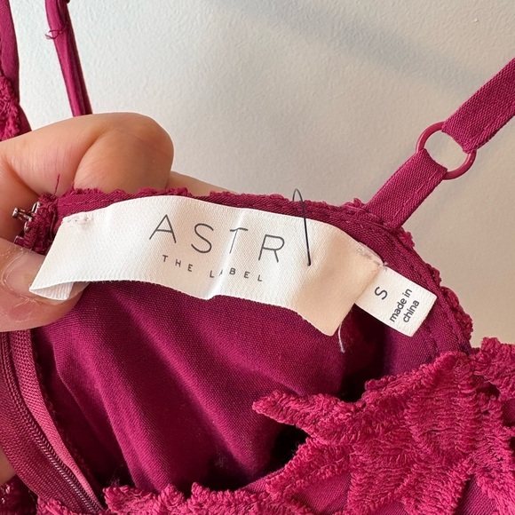 NWT ASTR Lace Midi - Picture 4 of 8